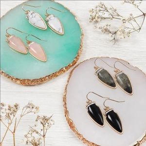 ARROW HEAD SEMI-PRECIOUS STONE DROP EARRINGS